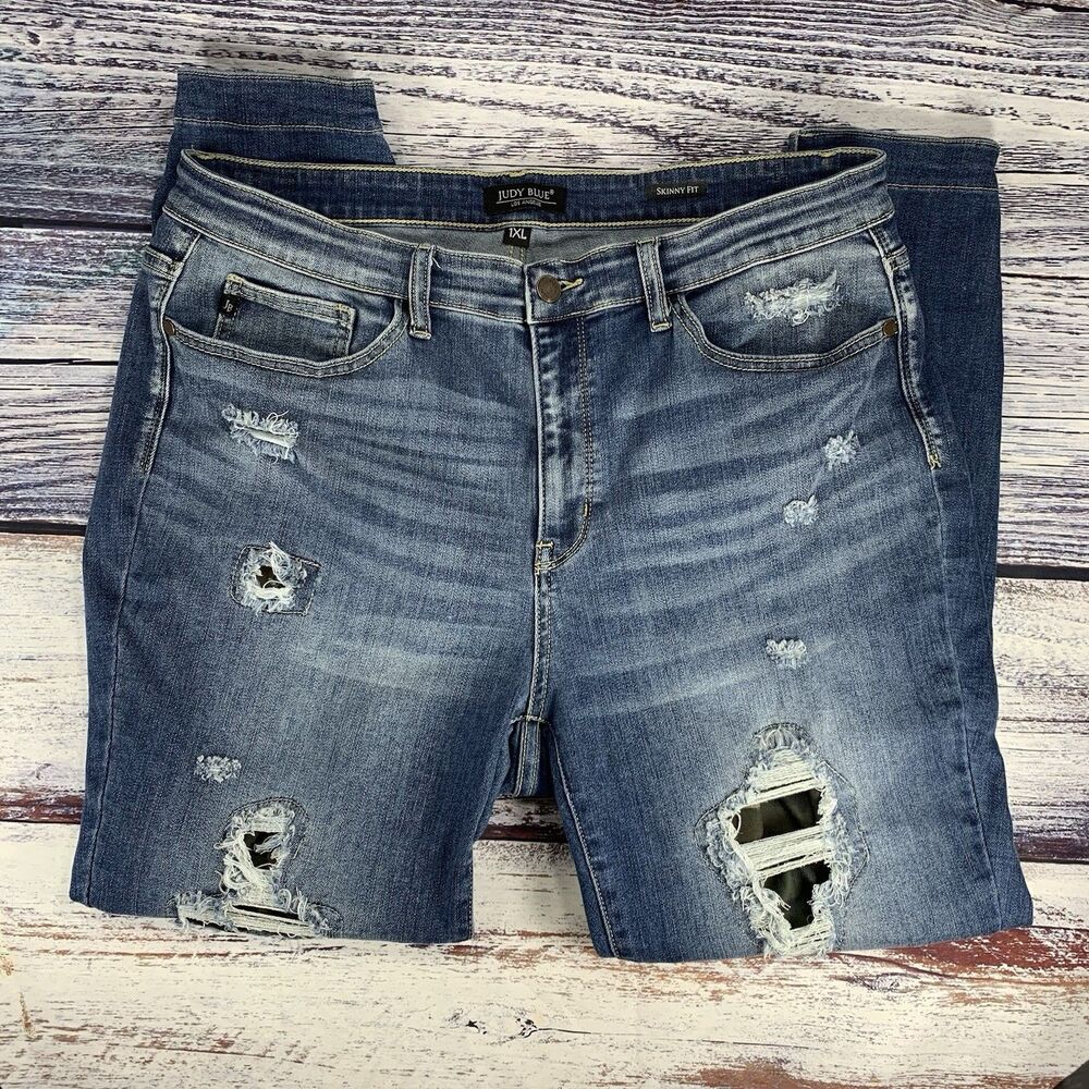 Judy Blue Skinny Fit Camo Patch Ripped Blue Jeans 82109 Women’s 1XL
